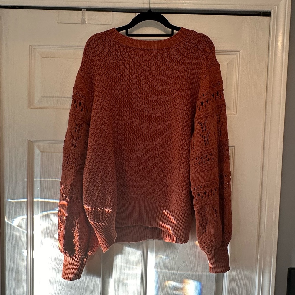 Universal Thread Crew Neck Pull Over Sweater - image 3